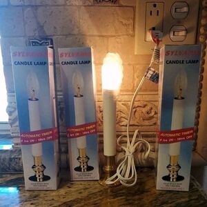 Sylvania, Set Of 4 Automatic Shut-Off, Plugin Candle Lights.